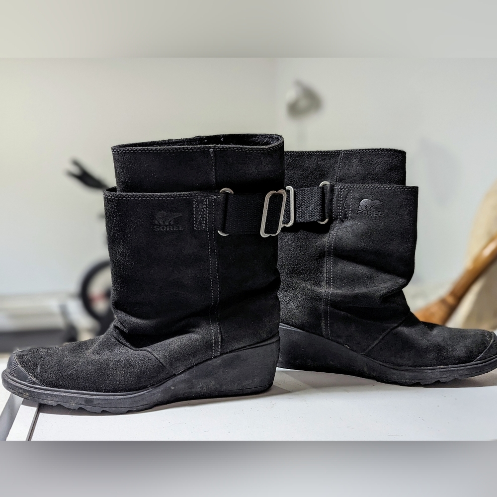 Sorel suede boots